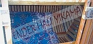 İlk işlem olarak fabrikaya gelen halıların tozları toz dolabında yok edilir. İlk işlem olarak fabrikaya gelen halıların tozları toz dolabında yok edilir.